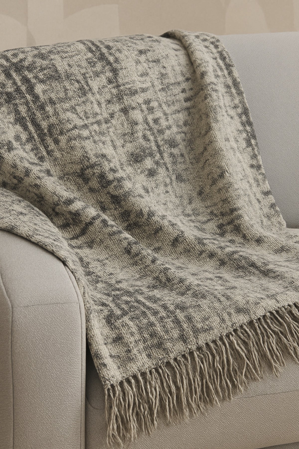 Pamuklu Dokulu Ekru Koltuk Şalı 170x220 cm – Saçaklı TV Battaniyesi & Dekoratif Koltuk Örtüsü